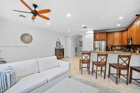 542 NE 17th Avenue Fort Lauderdale FL 33301