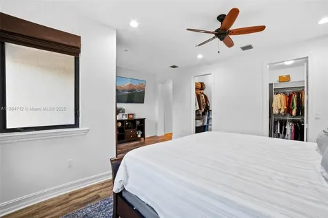 542 NE 17th Avenue Fort Lauderdale FL 33301