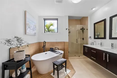 542 NE 17th Avenue Fort Lauderdale FL 33301