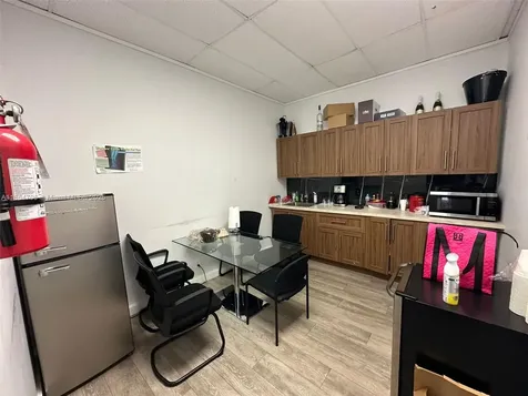 601 N State Road 7 Plantation FL 33317