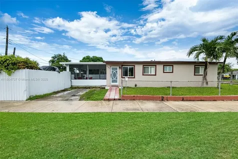 897 W 36th Street Hialeah FL 33012
