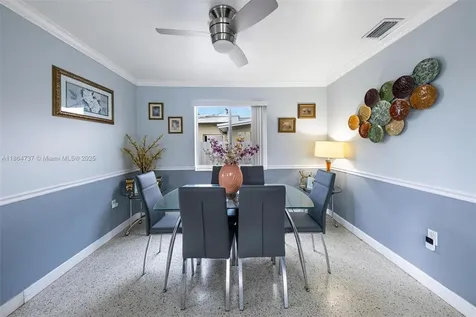897 W 36th Street Hialeah FL 33012