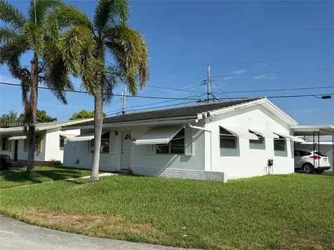 2701 NW 52nd Court Tamarac FL 33309