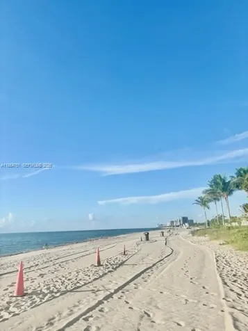 100 Bayview Drive Sunny Isles Beach FL 33160