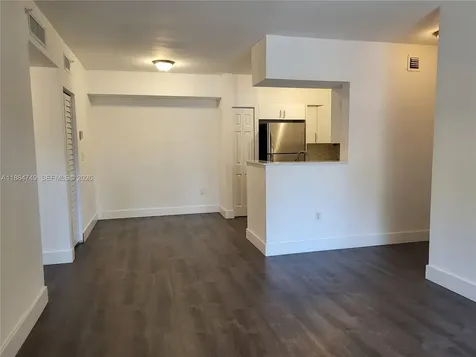 101 SW 117th Avenue Pembroke Pines FL 33025