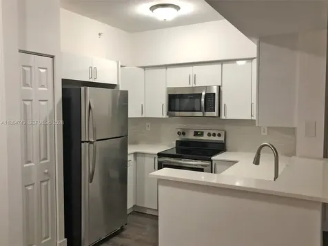 101 SW 117th Avenue Pembroke Pines FL 33025