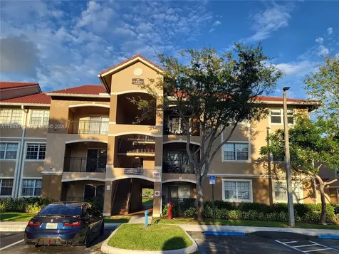 101 SW 117th Avenue Pembroke Pines FL 33025