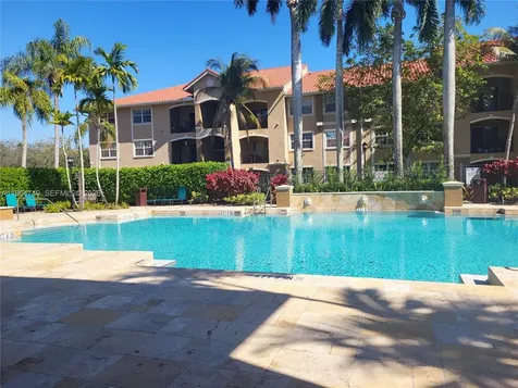 101 SW 117th Avenue Pembroke Pines FL 33025