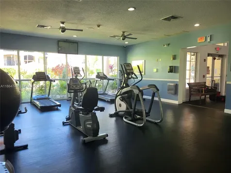 101 SW 117th Avenue Pembroke Pines FL 33025
