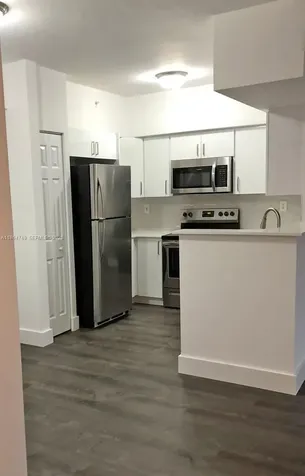101 SW 117th Avenue Pembroke Pines FL 33025