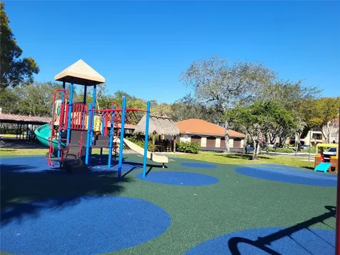 101 SW 117th Avenue Pembroke Pines FL 33025