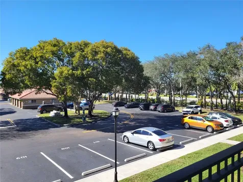 101 SW 117th Avenue Pembroke Pines FL 33025