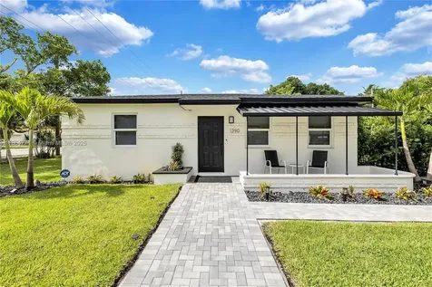1390 NE 150th Street Miami FL 33161