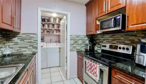 15825 SW 305th Terrace Homestead FL 33033