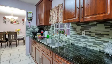 15825 SW 305th Terrace Homestead FL 33033
