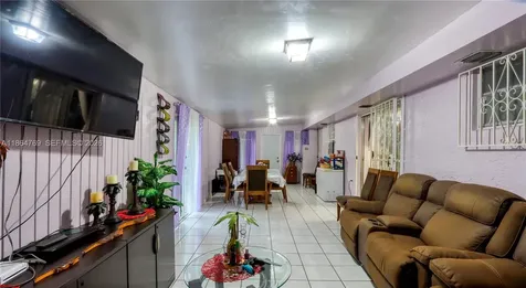 15825 SW 305th Terrace Homestead FL 33033
