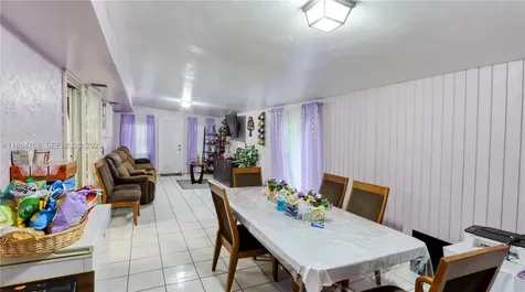 15825 SW 305th Terrace Homestead FL 33033