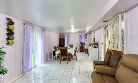 15825 SW 305th Terrace Homestead FL 33033