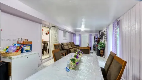 15825 SW 305th Terrace Homestead FL 33033