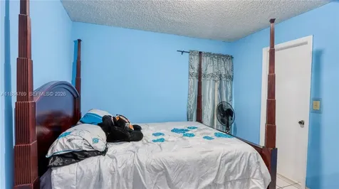 15825 SW 305th Terrace Homestead FL 33033