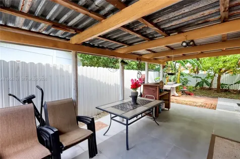 15825 SW 305th Terrace Homestead FL 33033