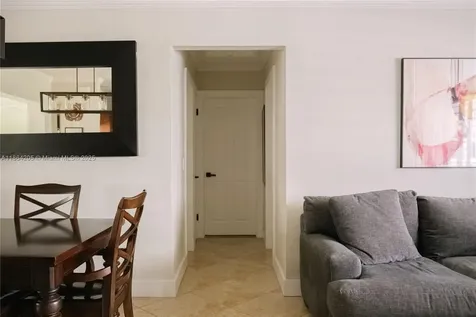 8811 NW 15th Street Pembroke Pines FL 33024