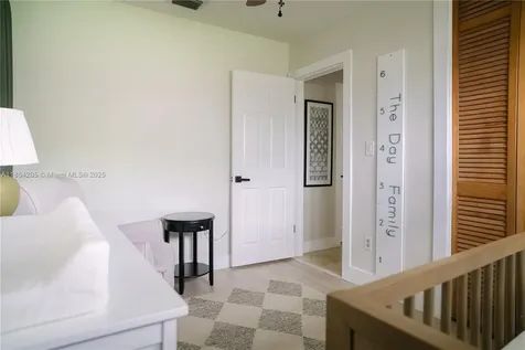 8811 NW 15th Street Pembroke Pines FL 33024