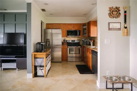 8811 NW 15th Street Pembroke Pines FL 33024