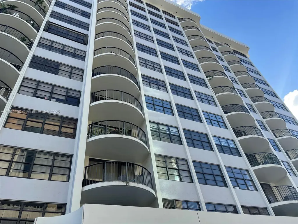 66 Valencia Avenue Coral Gables FL 33134