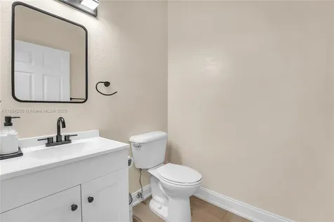 1125 Doveplum Street Hollywood FL 33019