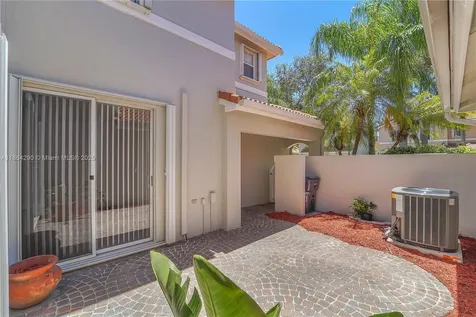 1125 Doveplum Street Hollywood FL 33019