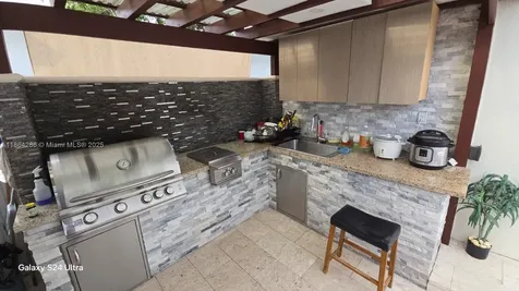 260 NW 57th Court Miami FL 33126