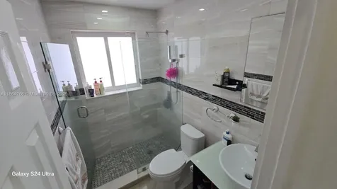 260 NW 57th Court Miami FL 33126