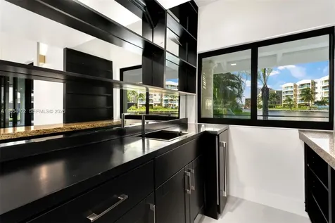500 Palm Drive Hallandale Beach FL 33009