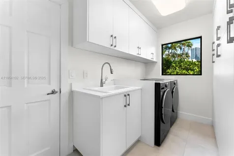 500 Palm Drive Hallandale Beach FL 33009