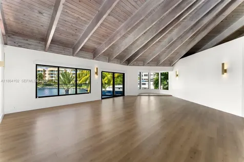 500 Palm Drive Hallandale Beach FL 33009