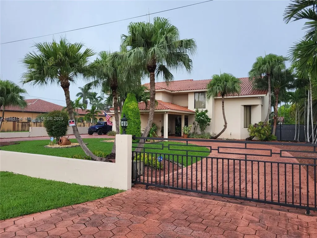 2930 SW 129 Avenue Miami FL 33175