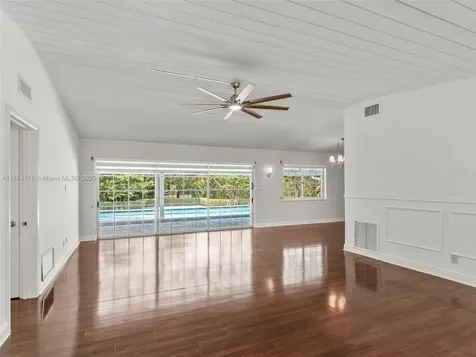 9310 SW 70th Avenue Pinecrest FL 33156