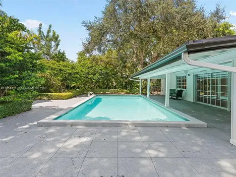 9310 SW 70th Avenue Pinecrest FL 33156