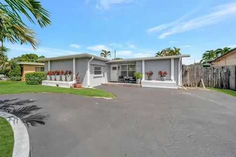 6361 Liberty Street Hollywood FL 33024