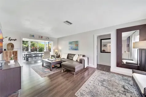 6361 Liberty Street Hollywood FL 33024