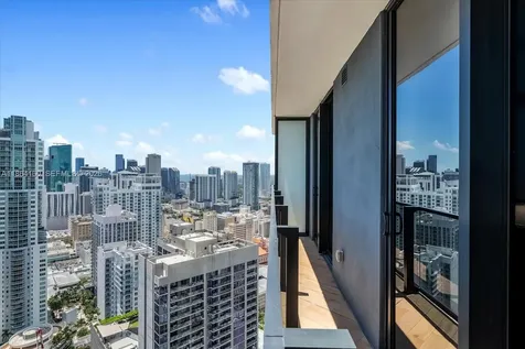 398 NE 5th Street Miami FL 33132