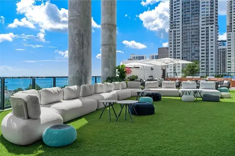 398 NE 5th Street Miami FL 33132