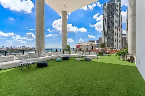 398 NE 5th Street Miami FL 33132