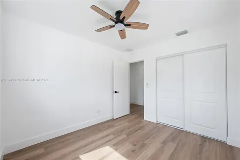 600 SW 64th Parkway Pembroke Pines FL 33023