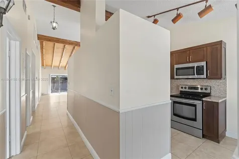 2311 Elm Court Pembroke Pines FL 33026