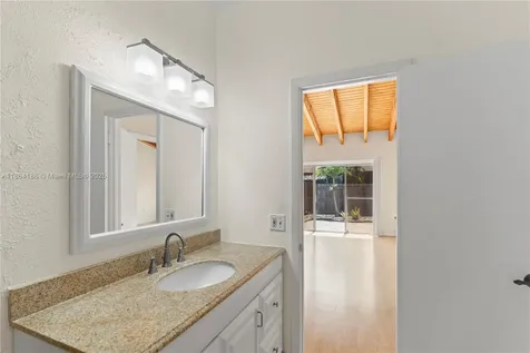 2311 Elm Court Pembroke Pines FL 33026
