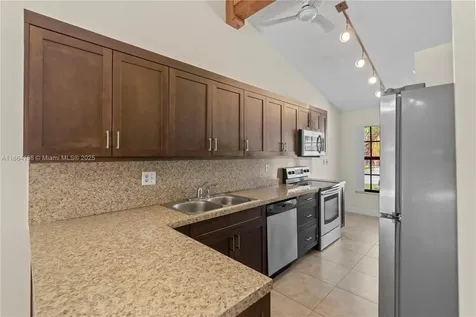 2311 Elm Court Pembroke Pines FL 33026