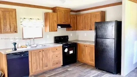530 N Romero Clewiston FL 33440