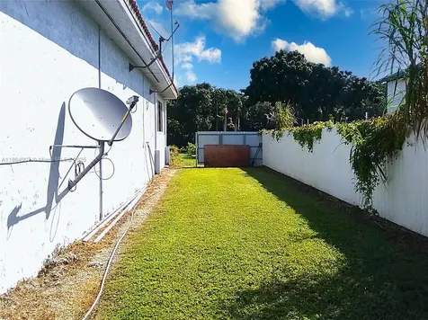 36520 SW 214th Avenue Homestead FL 33034
